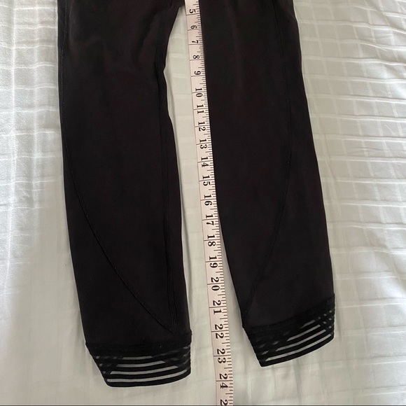 Lululemon Find Focus 7/8 Tight Pant size 6 Like New! - Picture 10 of 16